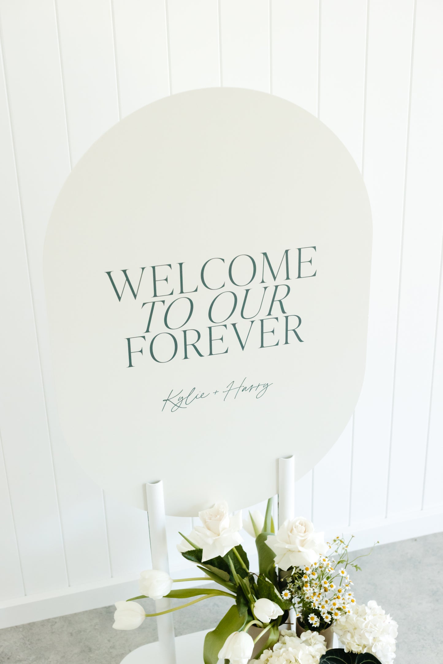 Hire White Slot Stand